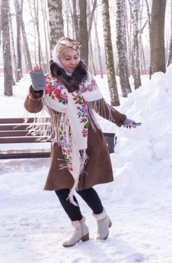 Kyshky Uennar Tatili: Tatar 'da kış eğlencesi. Pushkino, Moskova 'da Tatar tatili. Rusya - 5 Şubat 2022.