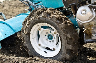 güçlü dümen yekesi