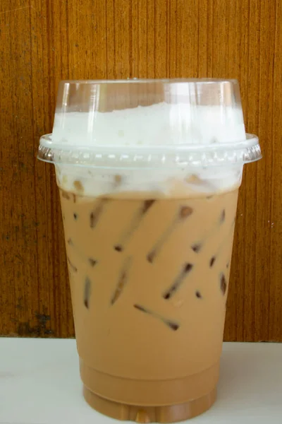 Latte Nebo Mocha Nebo Cappuccino Ledová Káva Podávaná Plastovém Skleněném — Stock fotografie