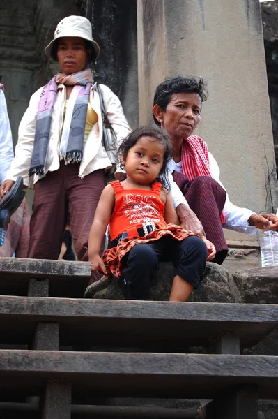 Kambodżański Starszy Starsze Kobiety Kambodża Dzieci Dziewczyny Ludzie Podróżują Odwiedzić — Zdjęcie stockowe