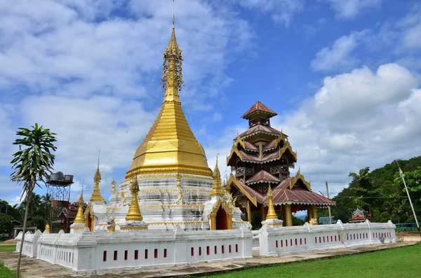 Antiga Ruína Chedi Stupa Wat Tor Pae Pagode Templo Para — Fotografia de Stock