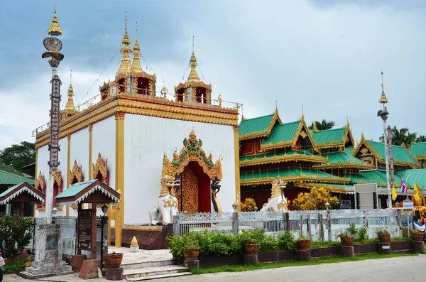 Древние Руины Здания Ват Чонг Кхам Чонг Кланг Храм Пагода — стоковое фото