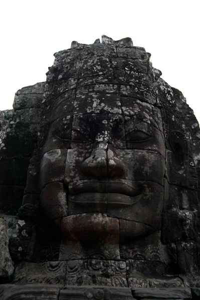 캄보디아 사람들 여행자들을 브라마 프라토 베이온 건물을 조각하는 조각상 — 스톡 사진