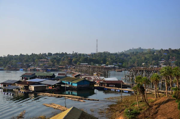 View Landscape Floating Village Rafts Hotel Resort Saphan Mon Uttamanusorn — Stock Photo, Image