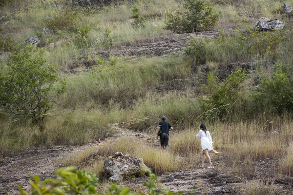 Amoureux Voyageurs Thai Personnes Voyage Visite Repos Détente Randonnée Sentier — Photo