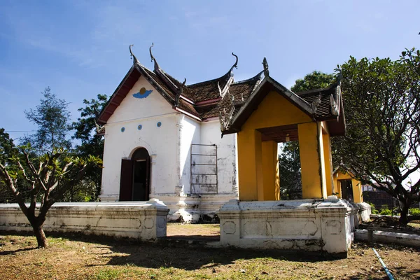 Antiguas Ruinas Antiguo Edificio Iglesia Wat Prasat Nakhon Luang Templo — Foto de Stock