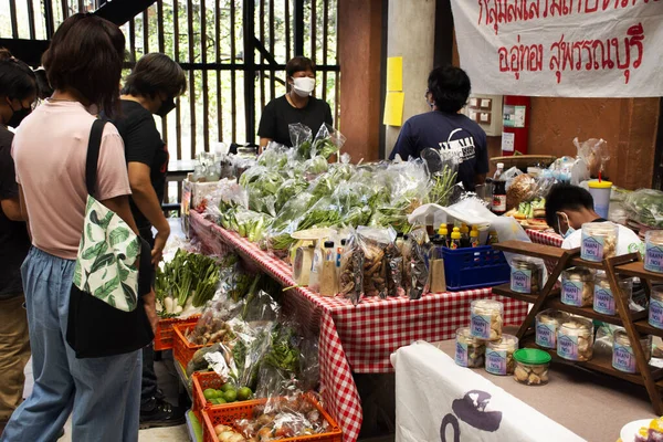 Thailändare Och Utländska Resenärer Promenader Besöka Shopping Mat Drycker Produkter — Stockfoto