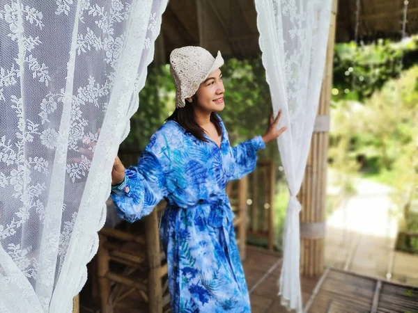 Les Voyageurs Thai Femmes Portent Robe Indigo Visite Voyage Mode — Photo