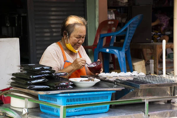 Dono Tailandês Pessoas Doce Loja Sobremesas Venda Alimentos Bebidas Produtos — Fotografia de Stock