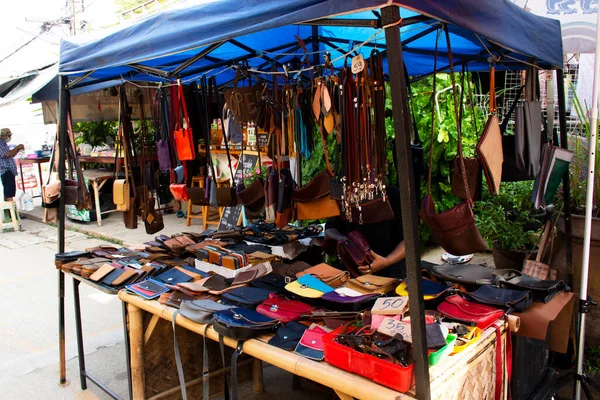 Los Tailandeses Los Viajeros Extranjeros Que Caminan Visitan Las Compras — Foto de Stock