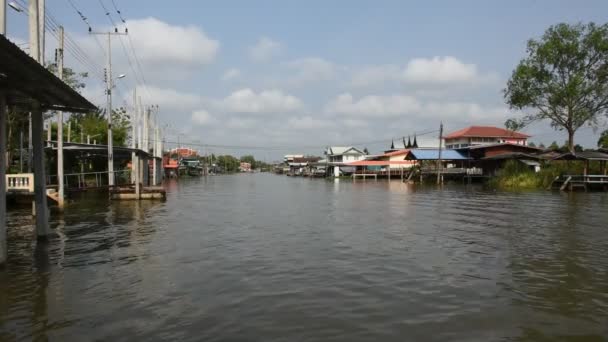 Bangyai Şehrindeki Khlong Non Kanalı Kırsal Köy Antika Evinin Manzarasına — Stok video