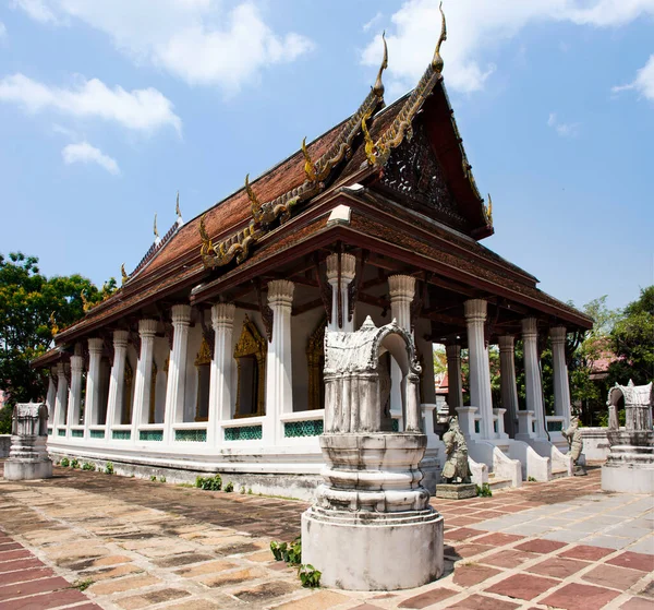 Antica Architettura Antica Edificio Ubosot Chiesa Thai Viaggiatori Stranieri Visita — Foto Stock