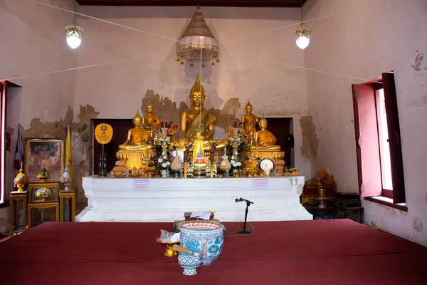 Buddha Statue Altem Ubosot Für Thailändische Reisende Besuchen Und Respektieren — Stockfoto