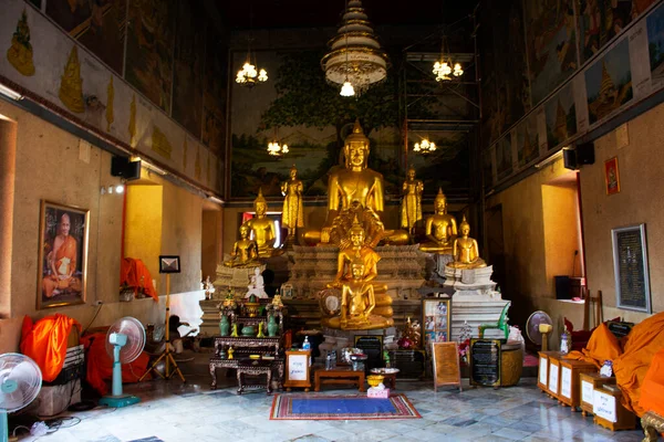 Статуя Древнего Будды Старом Убосоте Тайцев Путешественники Путешествовать Посетить Уважать — стоковое фото
