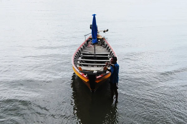 Langschwanzboot Aus Holz Für Thailändische Reisende Nach Phithak Island Und — Stockfoto