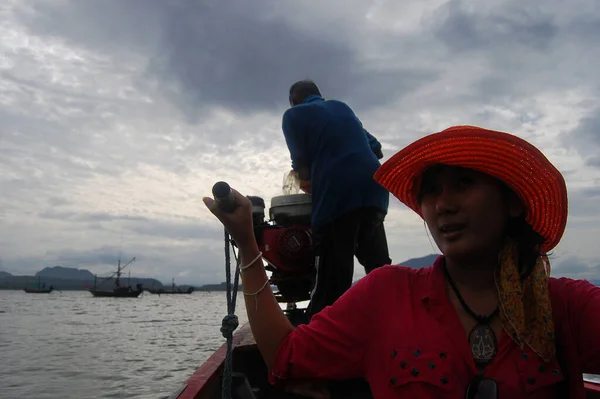 Voyageurs Thai Women Passenger Journey Wooden Boat Sea Ocean Eastern — Photo