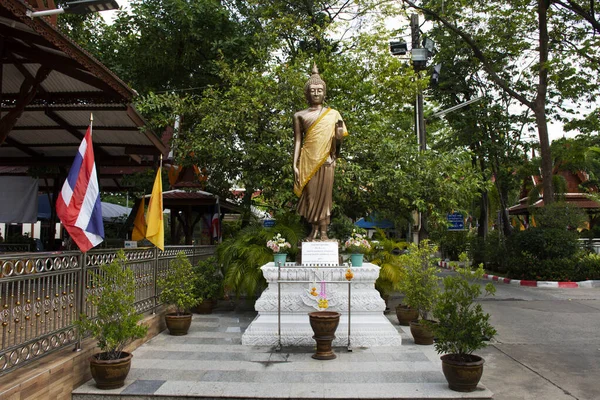 นพระพ ทธร นโบราณของชาวไทย องเท ยวเย ยมชมการสวดมนต ดจอมเท มโพว นาคม 2022 — ภาพถ่ายสต็อก