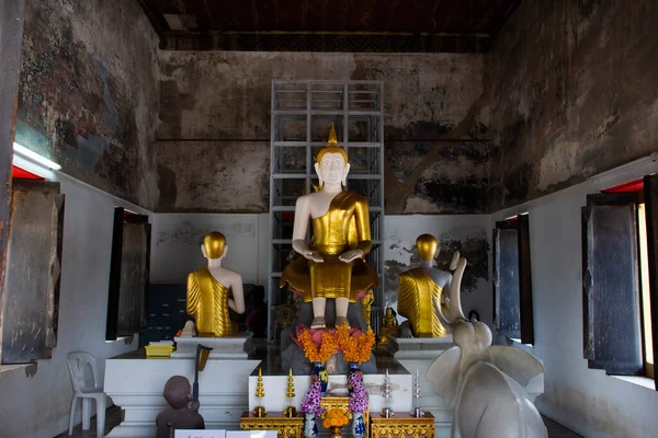 Ancient Buddha Attitude Lelai Statues Ubosot Church Thai People Foreign — Stock Photo, Image