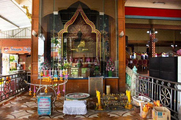 Ancient Buddha Statues Old Ubosot Church Thai People Foreign Travelers — Foto de Stock