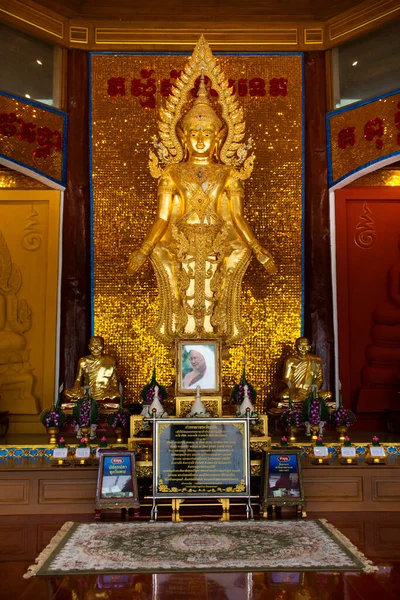 Phra Ariya Mettrai Buddha Άγαλμα Για Thai Άνθρωποι Επισκέπτονται Σεβασμό — Φωτογραφία Αρχείου