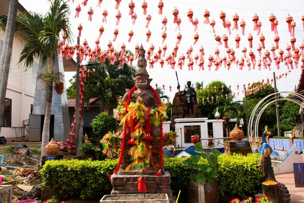 King Thao Wessuwan Vasavana Kuvera Giant Statue Thai People Travelers — Stock Photo, Image