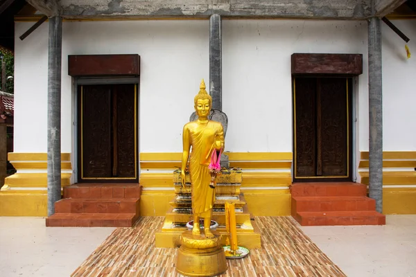 Antike Ruinen Buddha Statuen Für Thailänder Reisende Besuchen Und Respektieren — Stockfoto