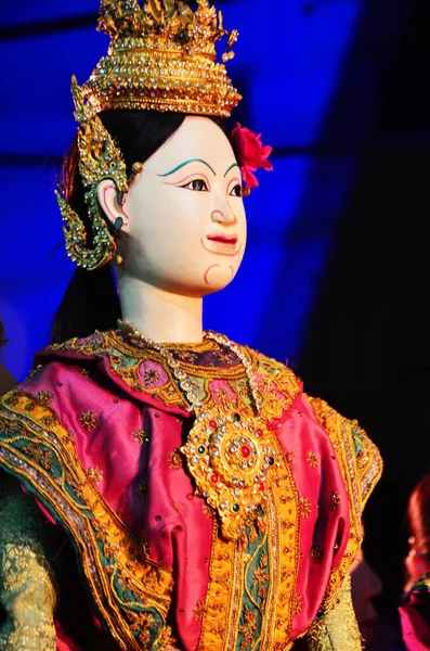 Starożytne Marionetki Zabawki Lub Zabytkowy Styl Tajski Marionetki Gry Aktorskiej — Zdjęcie stockowe