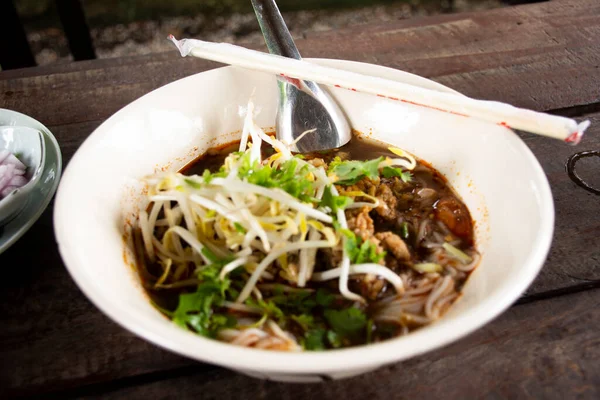 Local Traditional Thai Food Kanom Jeen Nam Ngeo Noodles Rice — Stockfoto