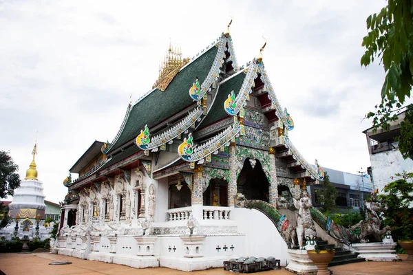 Ancient Architecture Ubosot Church Antique Building Thai People Travelers Travel — Foto Stock