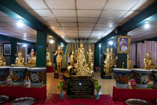 Actitud Estatua Buda Para Los Viajeros Tailandeses Viaje Visita Respeta — Foto de Stock