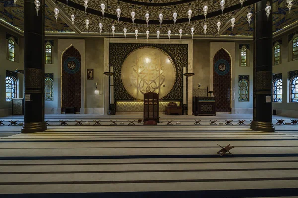 카타라 모스크 파란색 모스크 카타라의 마자르 건축가인 이나브 전경이다 — 스톡 사진
