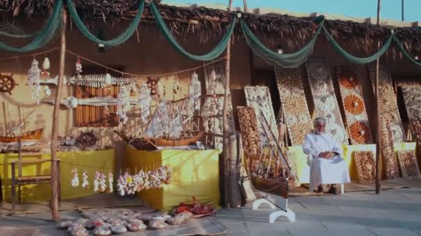 Geleneksel Arap Deniz Kabuğu Sanatı Zanaatı Katara Kültür Köyü Doha — Stok video