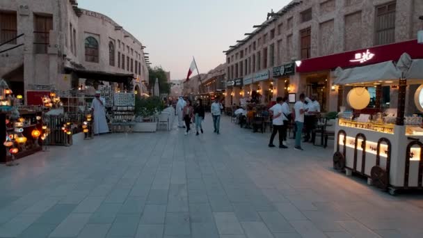 Souq Waqif Doha Qatar Main Street Tramonto Che Mostra Coffee — Video Stock