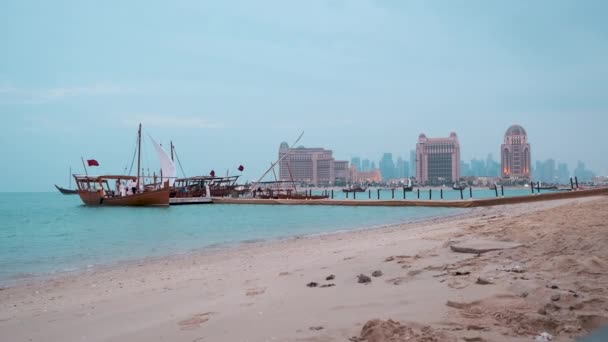 Katara Tiende Traditionele Dhow Festival Doha Qatar Middag Panning Schot — Stockvideo
