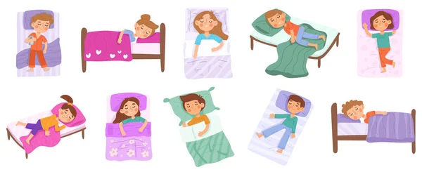 Παιδιά που κοιμούνται, μωρά που κοιμούνται, μικρά παιδιά που κοιμούνται χαρακτήρες. Νηπιαγωγείο ώρα ύπνου, αγόρια και κορίτσια κοιμούνται σε κρεβάτια διανυσματική εικονογράφηση σετ. Τα παιδιά ονειρεύονται — Διανυσματικό Αρχείο