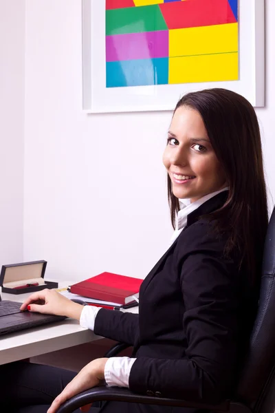 Junge Sekretärin — Stockfoto