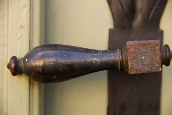 Poignée de porte en fer forgé — Photo