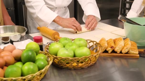Close Hands Chef Cook Uniform Teaches Young Cooking Class Students — Stock Video