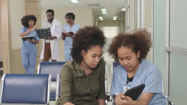 Interior Atmosphere Working Day Times Healthcare Clinic Hospital Outpatient Waiting — 비디오