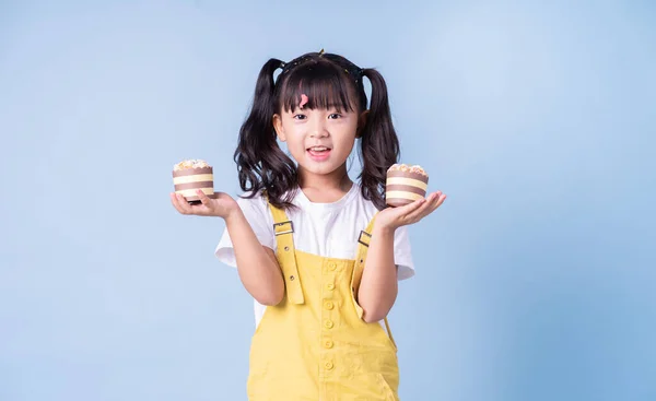 Portrait Asian Child Posing Blue Background — Stock Fotó