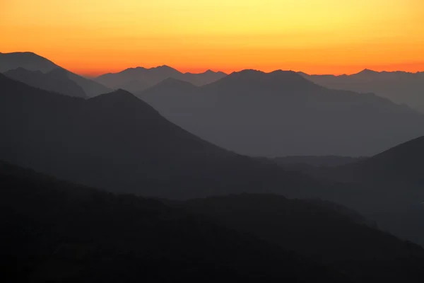 Sunset over mountains in Asturias, Spain — Stock Photo, Image