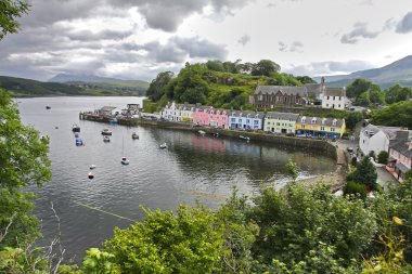 Portree harbour, Isle of skye, İskoçya. İngiltere.