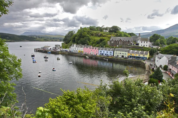 Portree harbour, Isle of skye, İskoçya. İngiltere.