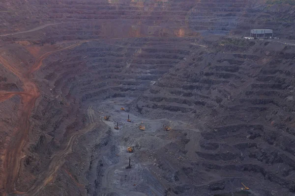 Los Horizontes Una Gran Cantera Mineral Hierro Industria Minera Pesada — Foto de Stock