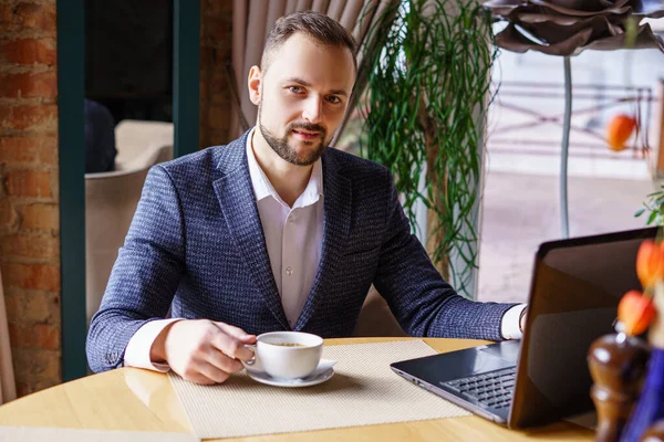 Young Man Business Suit Sits Table Restaurant Businessman Drinking Coffee — Foto Stock