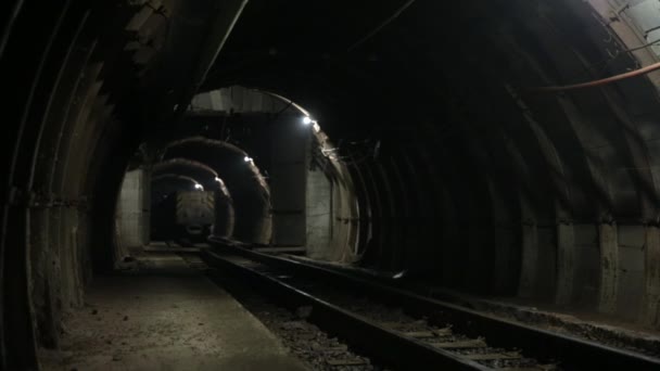 Movement Train Wagons Mine Tunnel Technological Equipment Mining Underground Tunnel — Stock Video