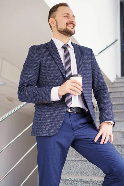 Young Man Business Suit Stairs Glass Coffee Businessman Stairs — Photo