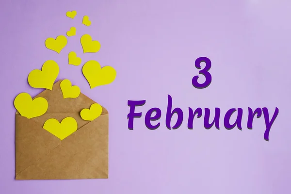 Brown Envelope Yellow Hearts Lilac Background Inscription February Holiday Concept — Stock Photo, Image