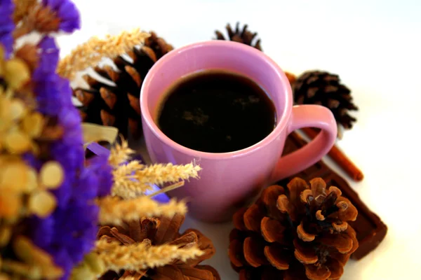 En kopp varm mörk kaffe — Stockfoto