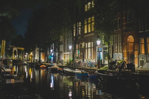 Las Luces Nocturnas Los Canales Ámsterdam — Foto de Stock